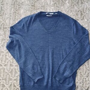 Men's Calvin Klein Blue V-Neck Sweater size large